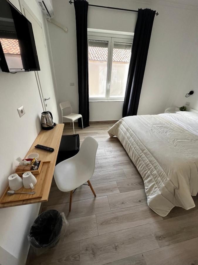 Dimora Sicula Guest House Catania-Fontanarossai nemzetközi repülőtér Kültér fotó